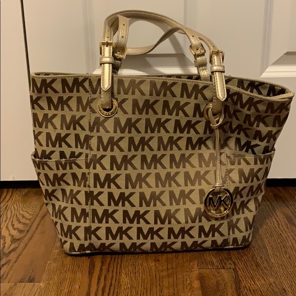 Michael Kors bag